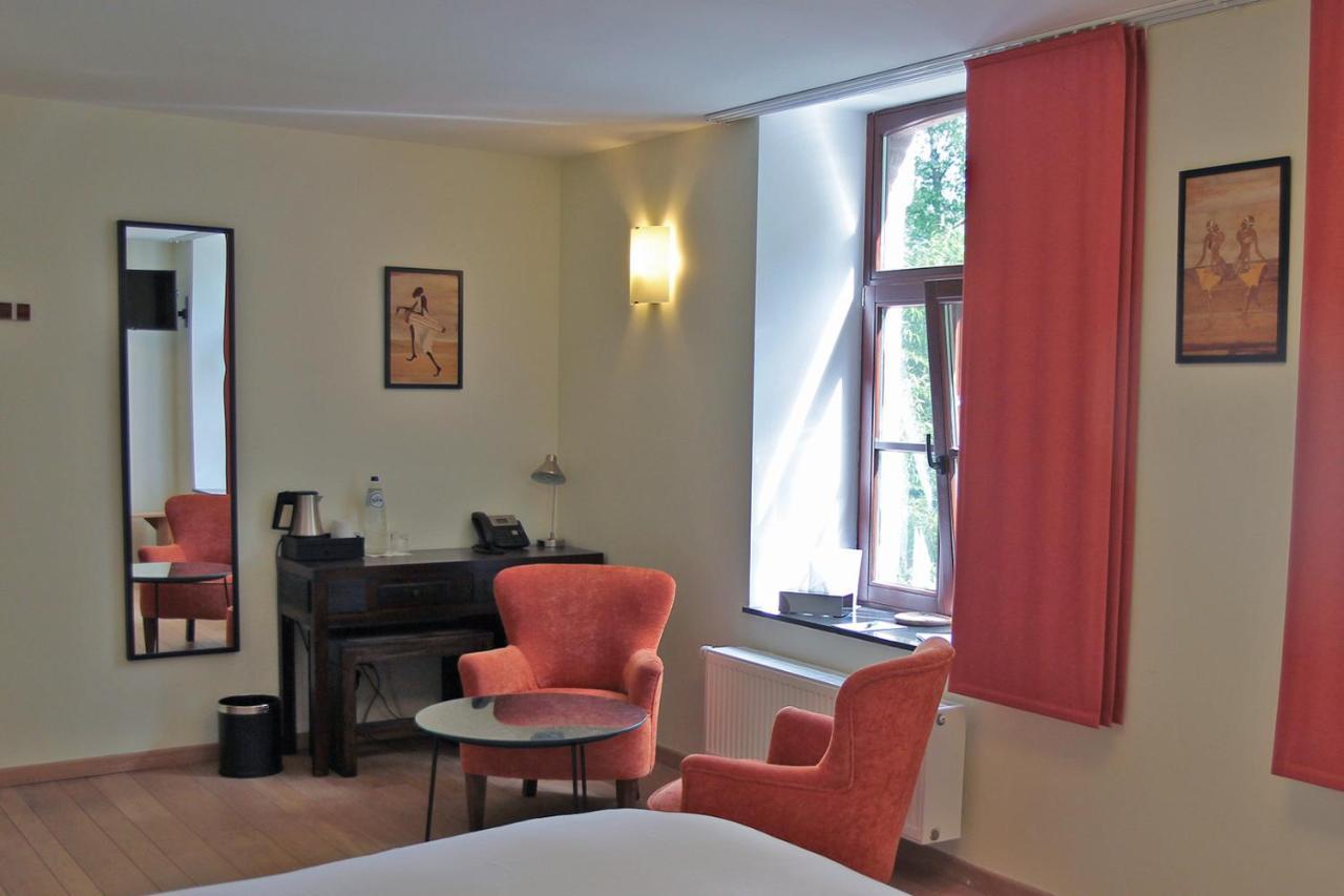Hotel - Ferme Du Chateau D'Ahin Hoei Buitenkant foto